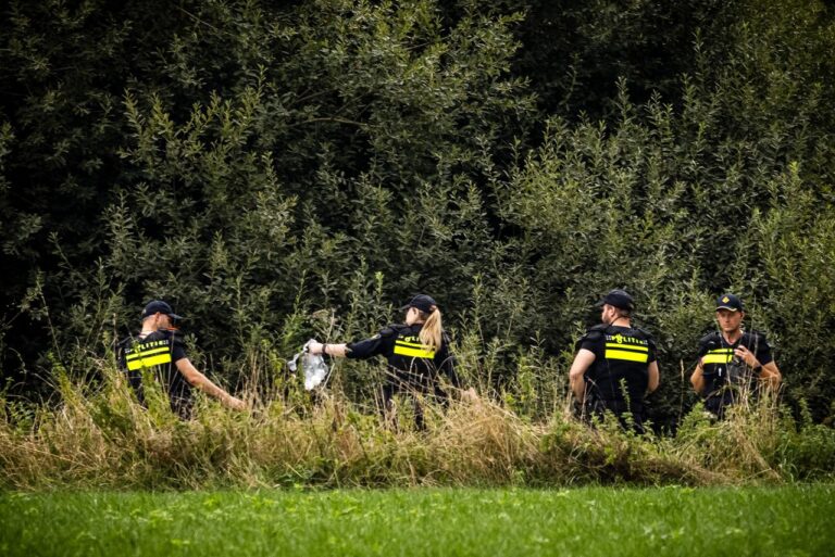 Wapens gevonden in Overasselt en Wijchen na dodelijke schietpartij, eigenaar drugspand krijgt gebiedsverbod