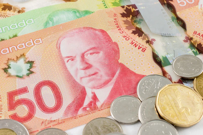 Canadese dollar blijft onder druk ondanks olieprijzen boven honderd dollar