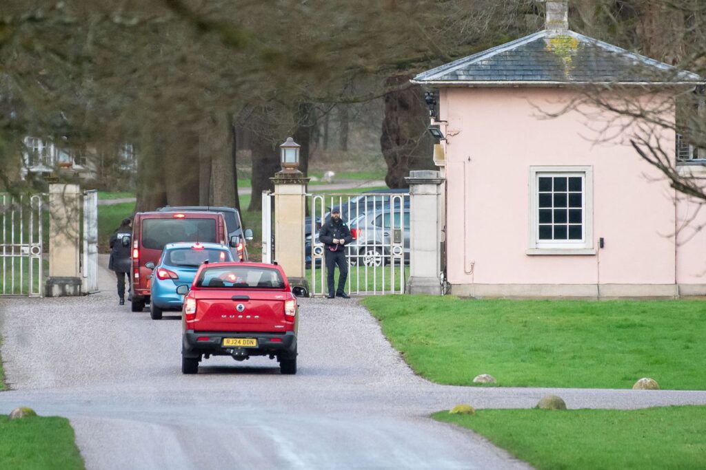Britse politie erkent onrechtmatige huiszoekingsbevelen in zaak-Andrew Mountbatten-Windsor