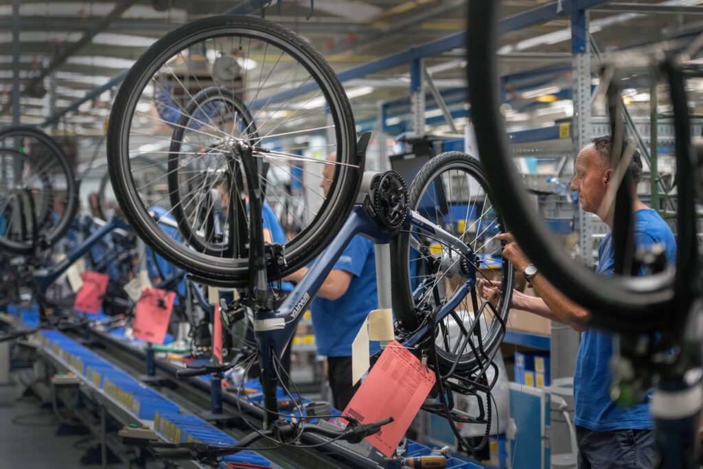 Singaporees Dutech neemt Nederlandse fietsmerken Batavus, Babboe en Koga over