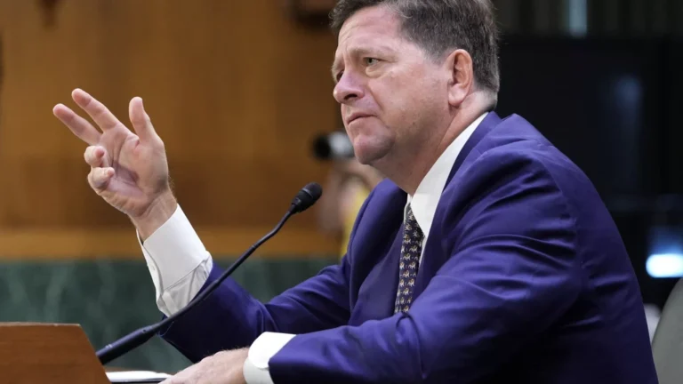 Trump benoemt inlichtingenchef Clayton tot AI-coördinator: rapport verwacht binnen 120 dagen